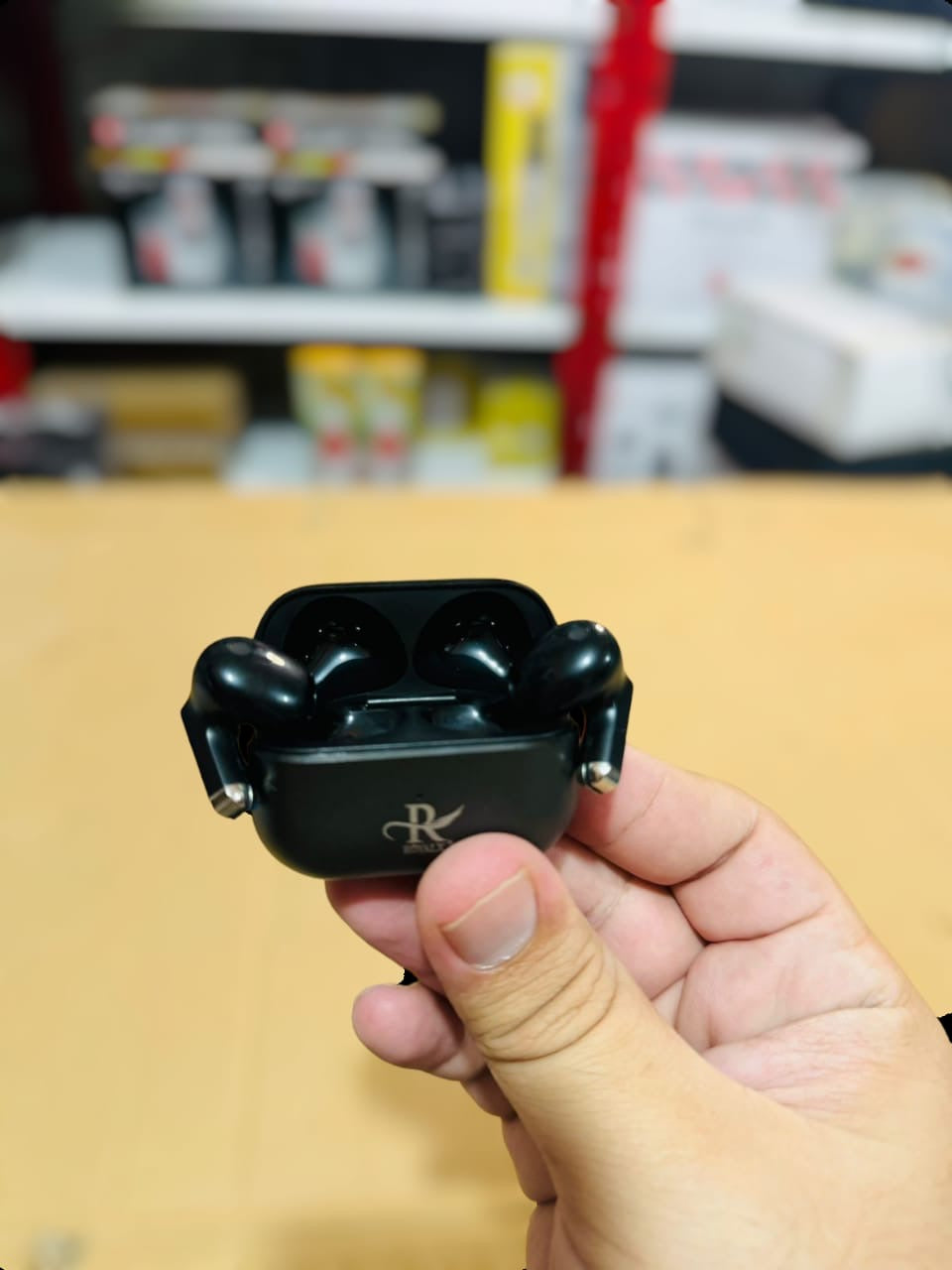 Metal Mini Wireless Earbuds