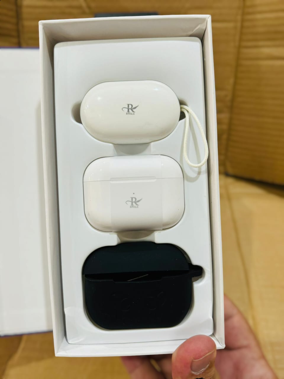 RoyalX Airpods RBT-200